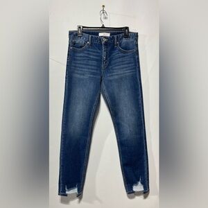 KanCan Womens Mid-Rise Straight‎ Leg Jeans Size 9/28 Inseam 30”
